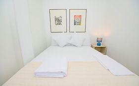 For You Rentals Cozy And Charming 3-Bedroom Apartment Temporal In Madrid Asr18